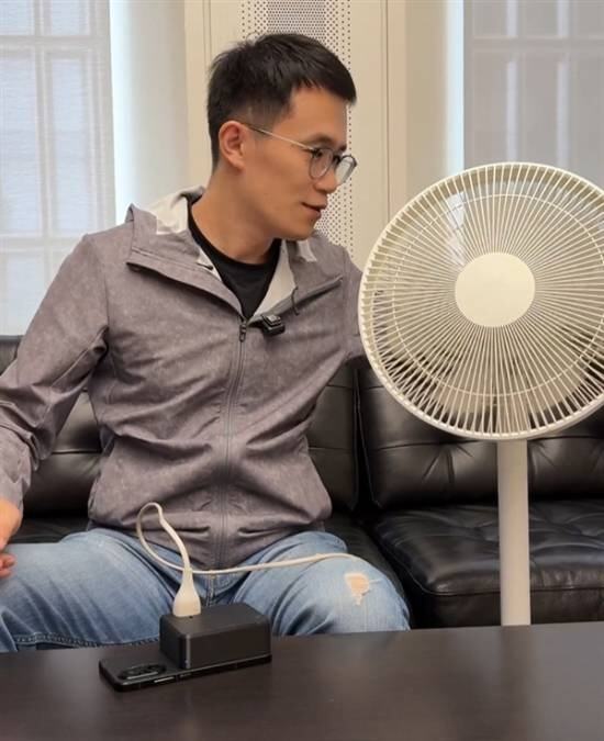rbo4Pro：烧水壶插手机上取电开元棋牌王腾爆改REDMI Tu(图4)